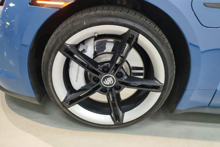 Used Porsche Taycan 2022 Taycan Exterior 7
