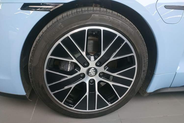 Used Porsche Taycan 2022 Taycan Exterior 7