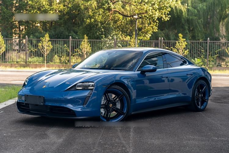Used Porsche Taycan 2022-Year Restyled Taycan 4S Exterior 8