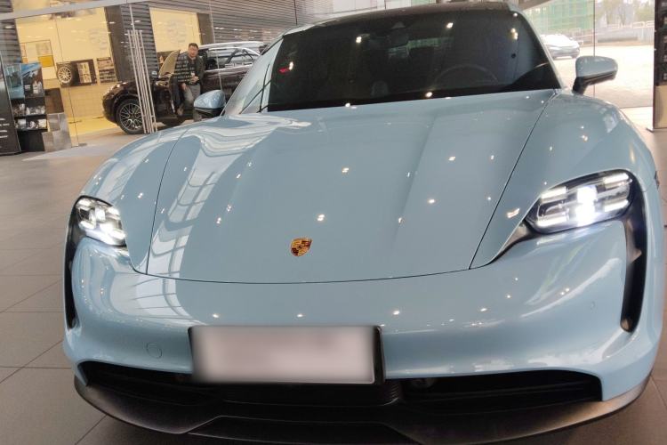 Used Porsche Taycan 2022 Taycan Front