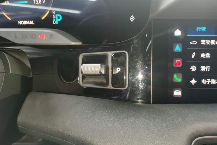 Used Porsche Taycan 2022 Taycan Gear Lever