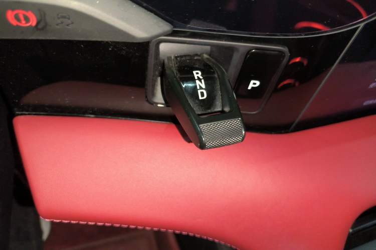 Used Porsche Taycan 2022-Year Updated Taycan Gear Lever