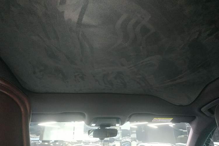 Used Porsche Taycan 2022-Year Updated Taycan Headliner