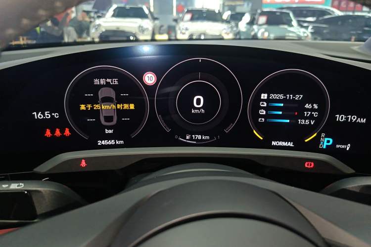 Used Porsche Taycan 2022-Year Updated Taycan Instrument Cluster