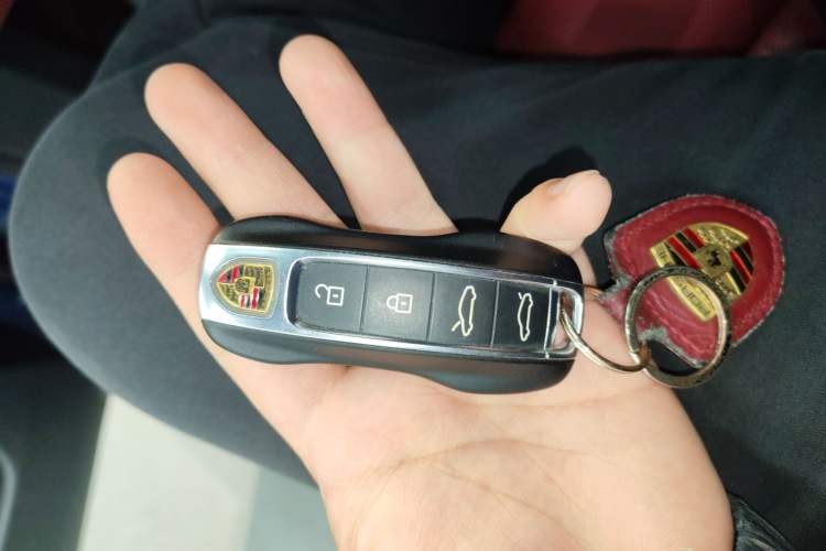 Used Porsche Taycan 2022 Taycan Interior 1