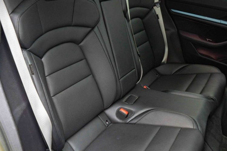 Used Porsche Taycan 2022 Taycan Interior 3