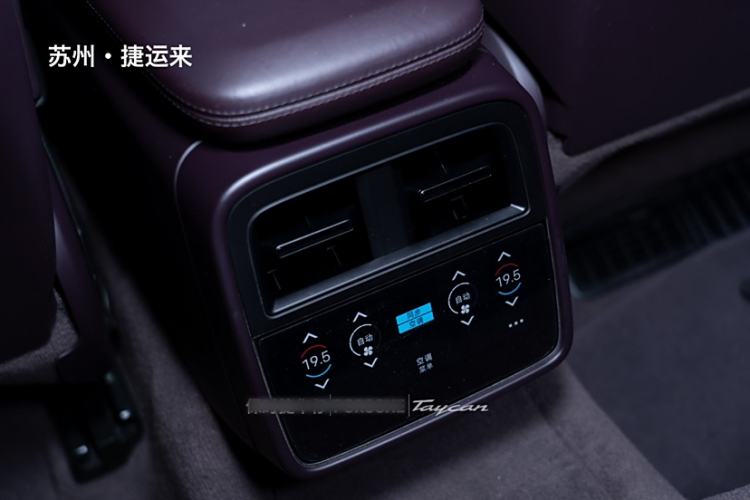 Used Porsche Taycan 2022-Year Restyled Taycan 4S Interior 6
