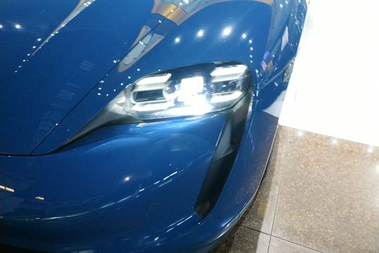 Used Porsche Taycan 2022 Taycan Left Front Headlight