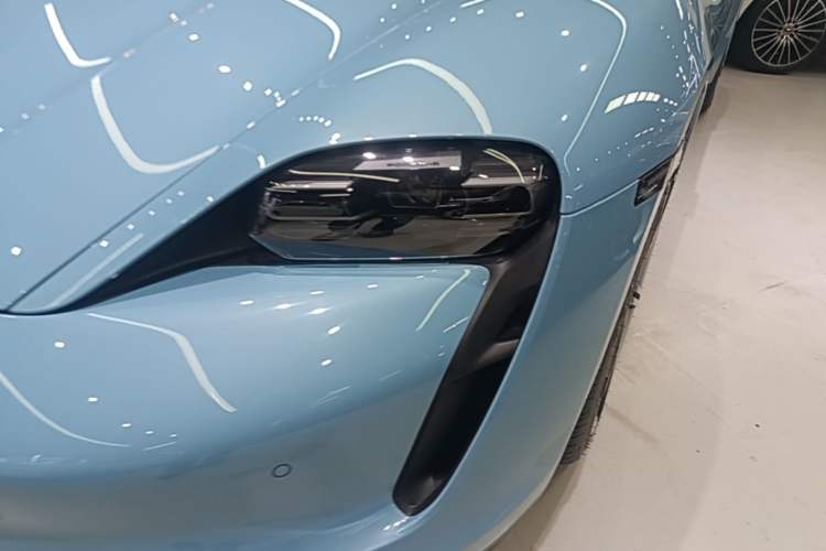Used Porsche Taycan 2022-Year Updated Taycan Left Front Headlight