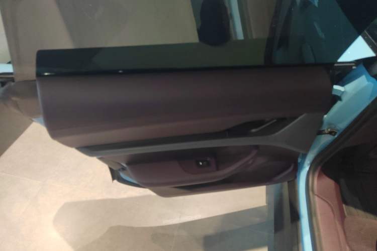 Used Porsche Taycan 2022 Taycan Left Rear Door Interior