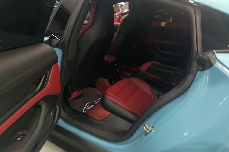 Used Porsche Taycan 2022-Year Updated Taycan Left Rear Seat
