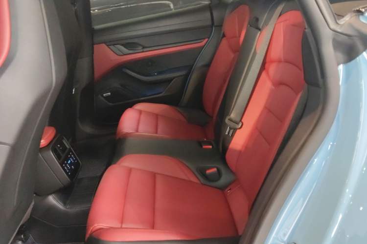 Used Porsche Taycan 2022 Taycan Left Rear Seat