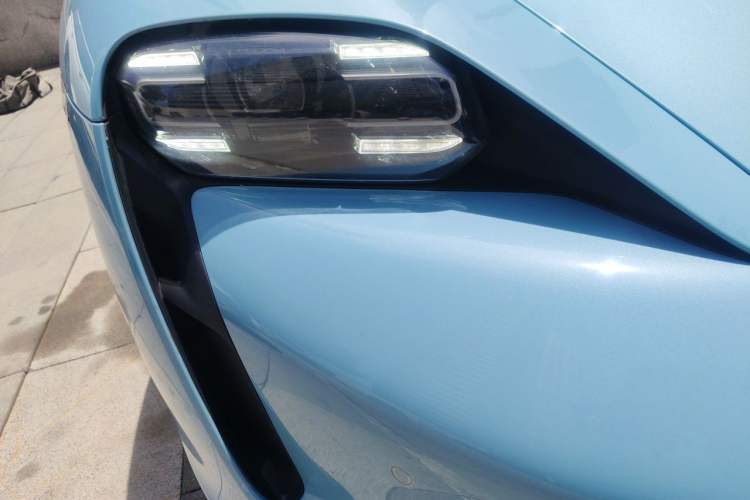 Used Porsche Taycan 2022-Year Updated Taycan Right Front Headlight