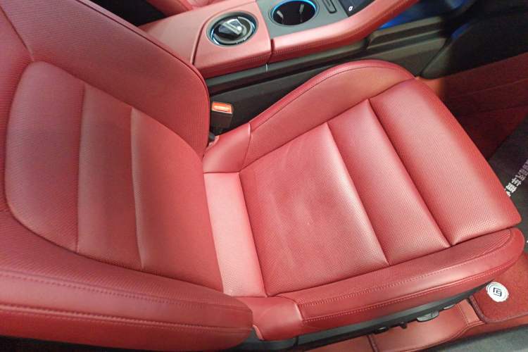 Used Porsche Taycan 2022-Year Updated Taycan Right Front Seat