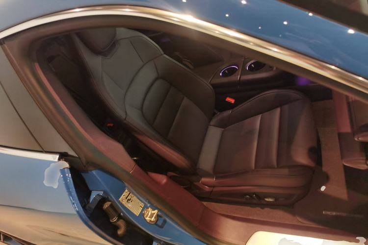 Used Porsche Taycan 2022-Year Restyled Taycan 4S Right Front Seat