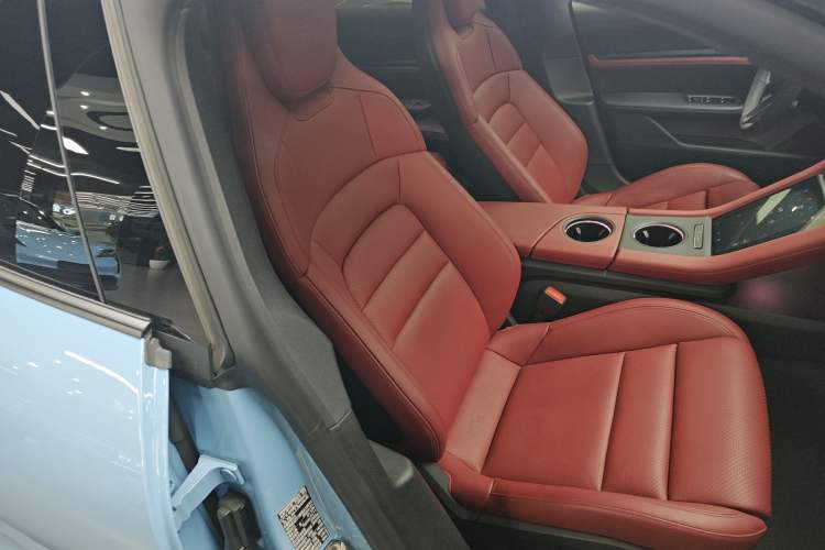 Used Porsche Taycan 2022-Year Updated Taycan Right Front Seat
