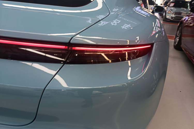 Used Porsche Taycan 2022-Year Updated Taycan Right Rear Taillight