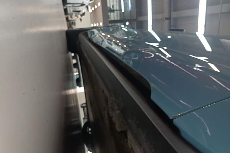 Used Porsche Taycan 2022-Year Updated Taycan Right Side Sill