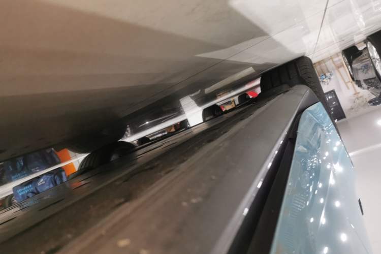 Used Porsche Taycan 2022-Year Updated Taycan Right Side Sill