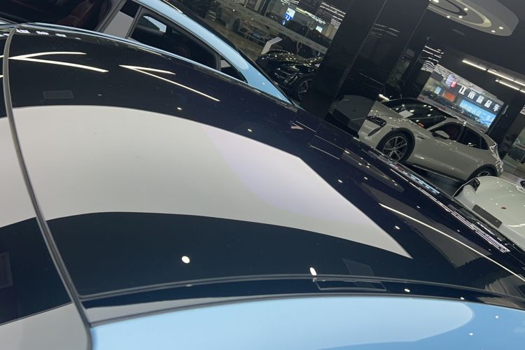 Used Porsche Taycan 2022-Year Updated Taycan Roof