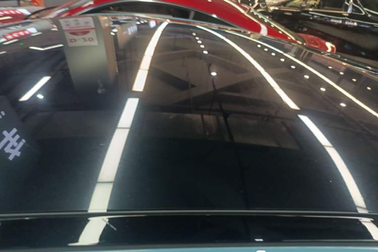 Used Porsche Taycan 2022-Year Updated Taycan Roof