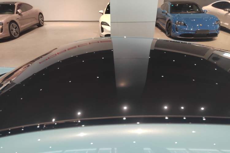 Used Porsche Taycan 2022 Taycan Roof