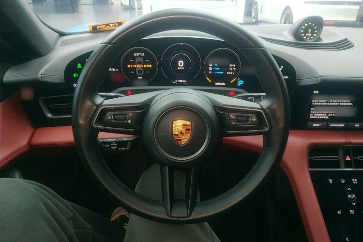 Used Porsche Taycan 2022-Year Updated Taycan Steering Wheel