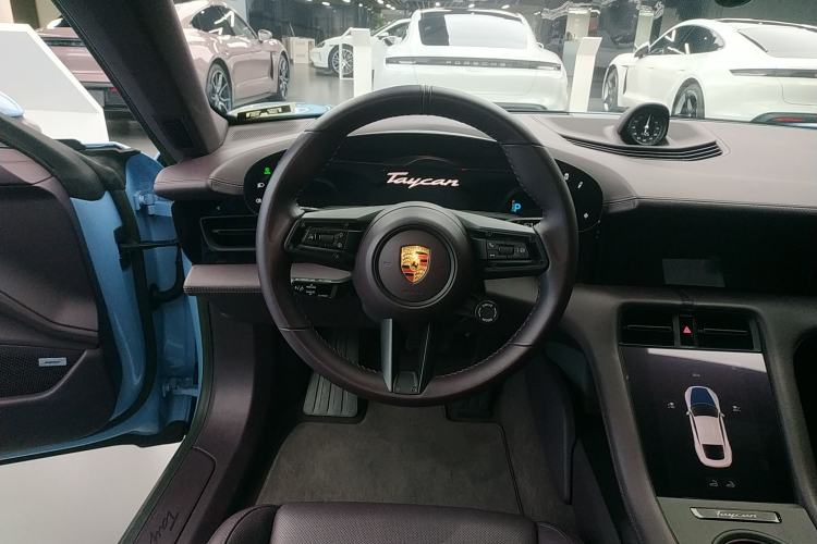 Used Porsche Taycan 2022-Year Updated Taycan Steering Wheel