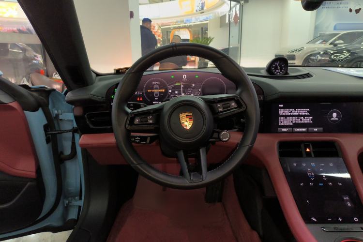 Used Porsche Taycan 2022-Year Updated Taycan Steering Wheel
