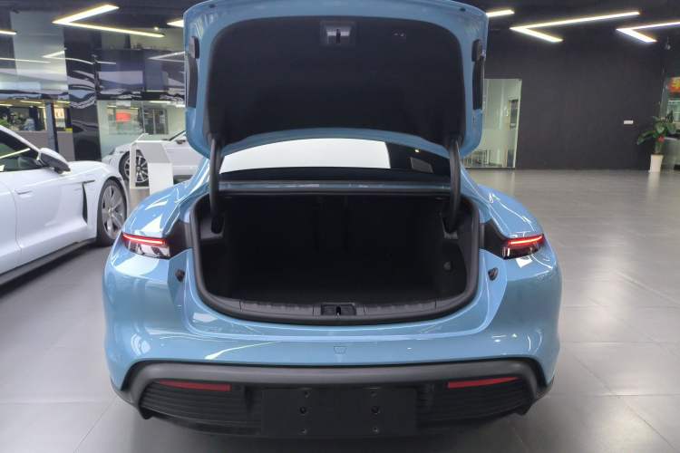 Used Porsche Taycan 2022-Year Updated Taycan Trunk
