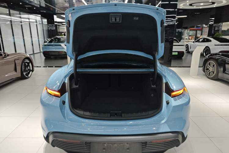 Used Porsche Taycan 2022-Year Updated Taycan Trunk