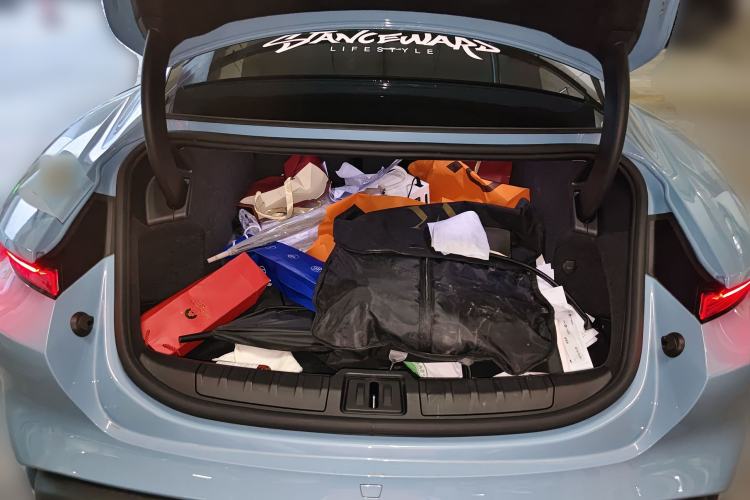 Used Porsche Taycan 2022-Year Updated Taycan Trunk