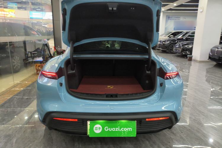 Used Porsche Taycan 2022-Year Updated Taycan Trunk