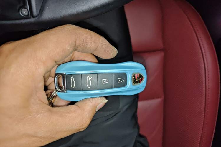 Used Porsche Taycan 2022-Year Updated Taycan Vehicle Key