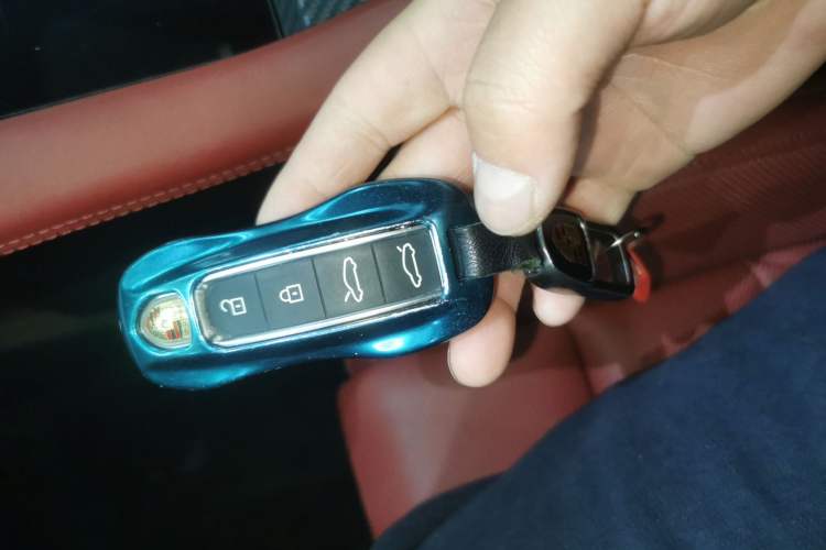 Used Porsche Taycan 2022-Year Updated Taycan Vehicle Key