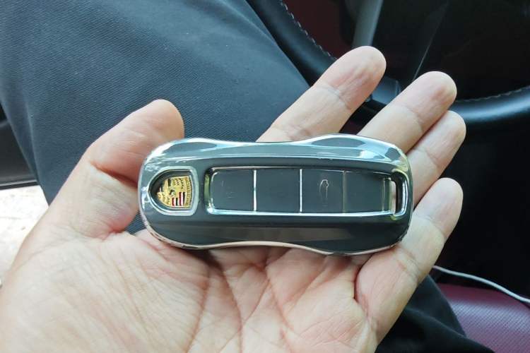 Used Porsche Taycan 2022 Taycan Vehicle Key