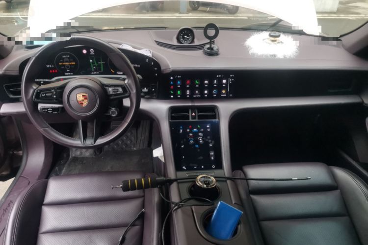 Used Porsche Taycan 2022 Taycan Center Console