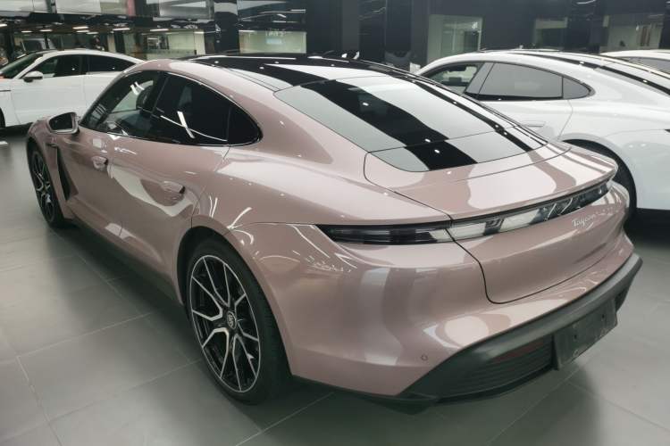 Used Porsche Taycan 2022-Year Updated Taycan Exterior 2