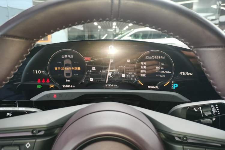Used Porsche Taycan 2022-Year Updated Taycan Instrument Cluster