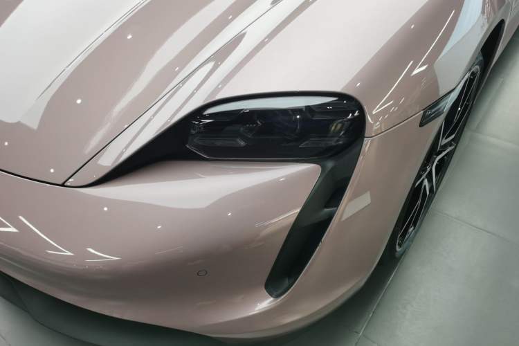 Used Porsche Taycan 2022-Year Updated Taycan Left Front Headlight