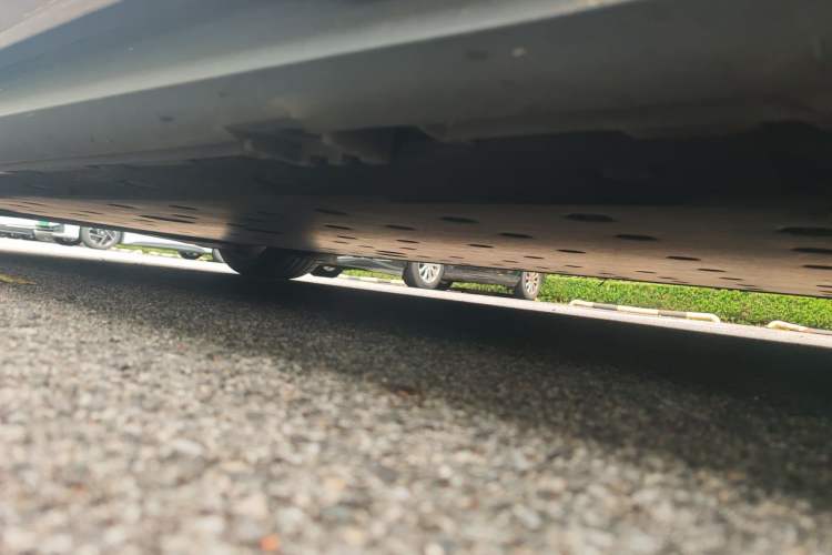 Used Porsche Taycan 2022-Year Updated Taycan Chassis Front Right