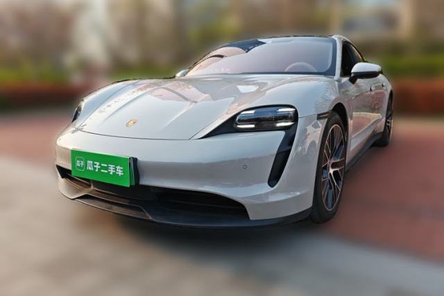 Used Porsche Taycan 2022-Year Updated Taycan