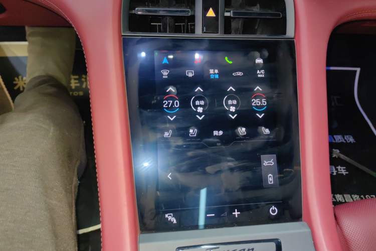 Used Porsche Taycan 2022-Year Updated Taycan Audio And AC Panel