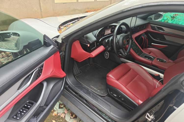Used Porsche Taycan 2022 Taycan Driver Seat