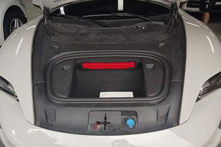 Used Porsche Taycan 2022-Year Updated Taycan Engine Bay