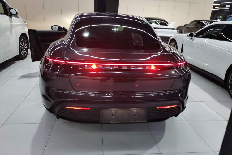 Used Porsche Taycan 2022 Taycan Exterior 4