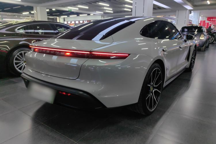 Used Porsche Taycan 2022-Year Updated Taycan Exterior 5