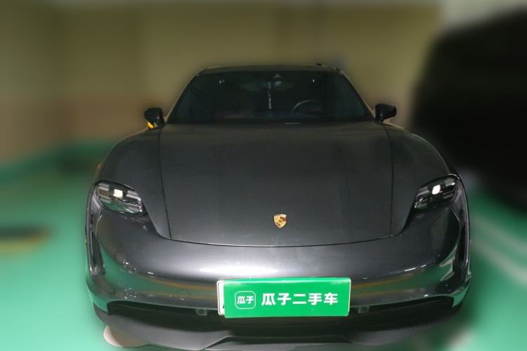 Used Porsche Taycan 2022-Year Updated Taycan Front