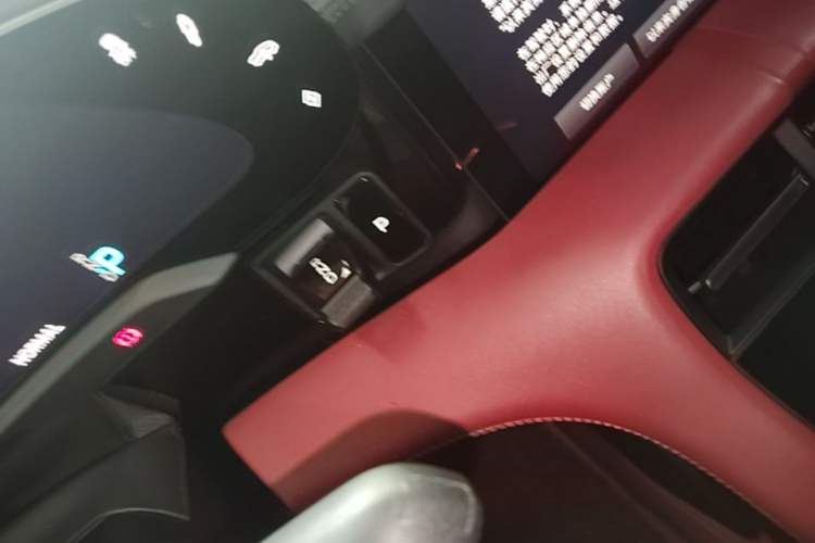 Used Porsche Taycan 2022-Year Updated Taycan Gear Lever