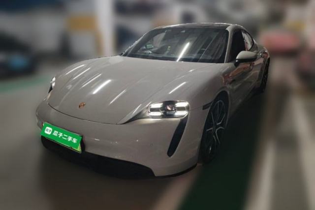 Used Porsche Taycan 2022-Year Updated Taycan